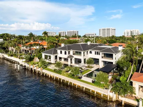 2401 Spanish River Rd, Boca Raton, FL 33432