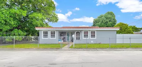525 SW 68th Ave, Miami, FL 33144