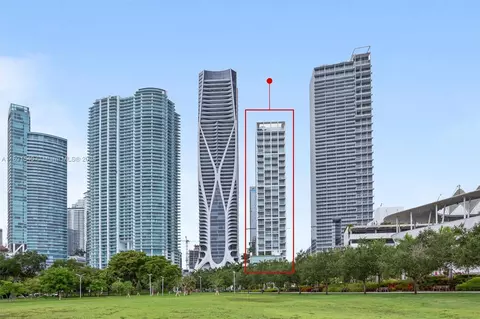 1040 Biscayne Blvd #2108, Miami, FL 33132