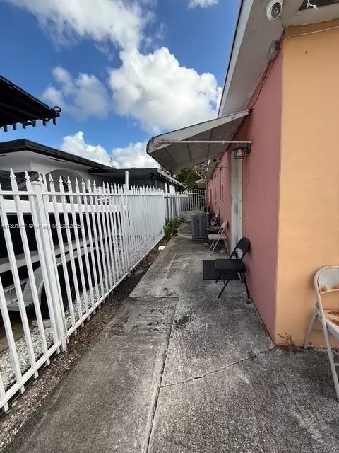 Other - 218 E 20th St, Hialeah, FL 33010 photo 2 of 11