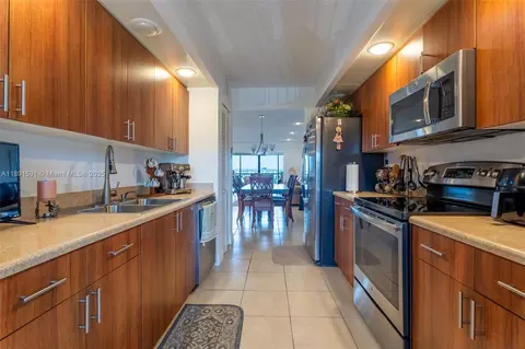 1400 SW 131st Way #410Q, Pembroke Pines, FL 33027