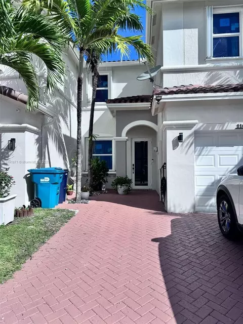 11041 SW 246th St, Homestead, FL 33032