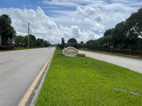 800 SW 142nd Ave #104N, Pembroke Pines, FL 33027