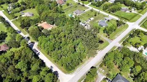 180 Nn 42 Rd N, Loxahatchee, FL 33470