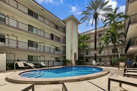 924 SE 2nd St #27, Fort Lauderdale, FL 33301