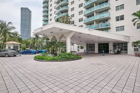 19370 Collins Ave #407, Sunny Isles Beach, FL 33160