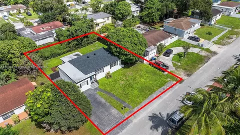 1063 NW 145th St, Miami, FL 33168