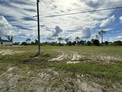 3527 NE 14 Pl, Cape Coral, FL 33993
