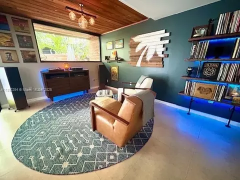 Other - 6437 Lemon Tree Ln, Miami Lakes, FL 33014 photo 2 of 7