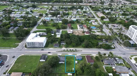 Sw, Miami, FL 33170 photo 2