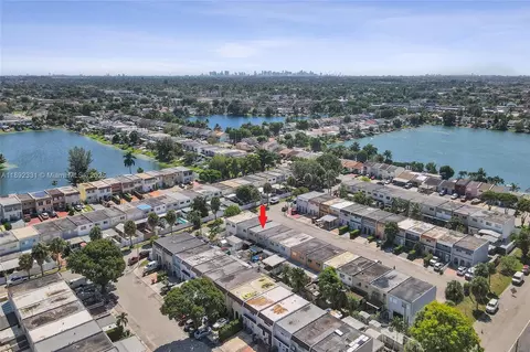 1831 W 72nd Pl, Hialeah, FL 33014 photo 44