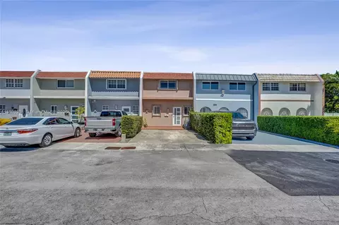 1831 W 72nd Pl, Hialeah, FL 33014 photo 47