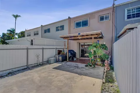 1831 W 72nd Pl, Hialeah, FL 33014 photo 37