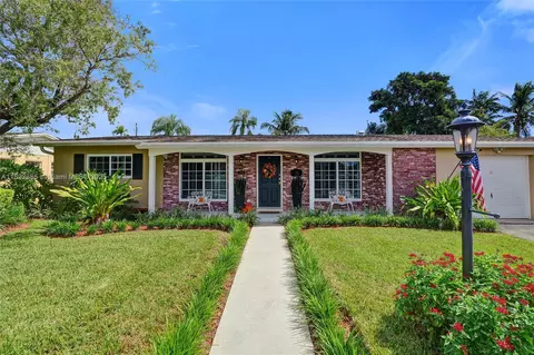 6001 SW 94th Pl, Miami, FL 33173