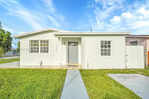 2506 W 9th Ct, Hialeah, FL 33010