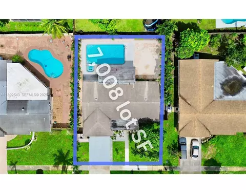 View/Area - 6875 NW 1st Ct, Margate, FL 33063 photo 2 of 6