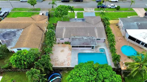 View/Area - 6875 NW 1st Ct, Margate, FL 33063 photo 6 of 6