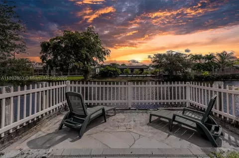 9200 NW 21st Mnr, Sunrise, FL 33322