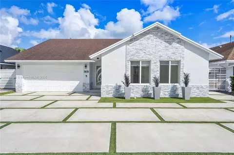 7873 NW 191st St, Hialeah, FL 33015