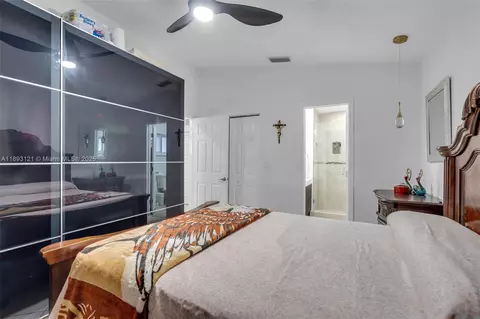 Bedroom - 3155 W 68th Pl, Hialeah, FL 33018 photo 7 of 7