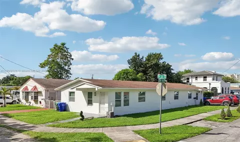 3300 SW 9th Ter, Miami, FL 33135