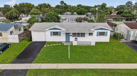 331 N 71st Ave, Hollywood, FL 33024