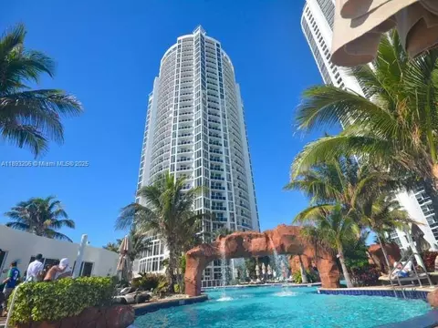 18001 Collins Ave #2814, Sunny Isles Beach, FL 33160