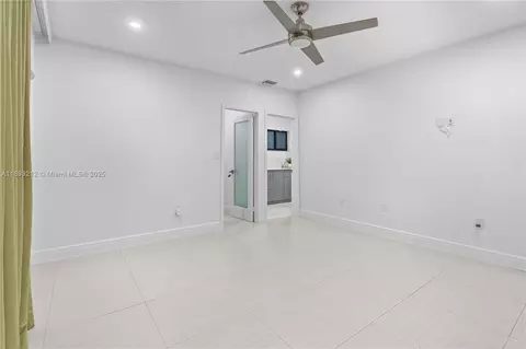 Bedroom - 9182 NW 148th St, Miami Lakes, FL 33018 photo 4 of 6