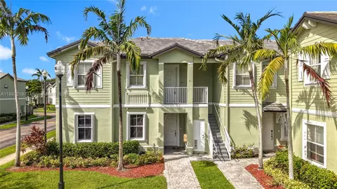 2935 SE 1st Dr #21, Homestead, FL 33033