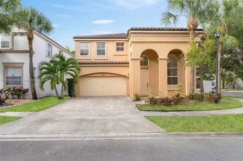 15803 SW 48th Pl, Miramar, FL 33027