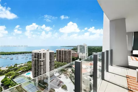 2831 S Bayshore Dr #2102, Miami, FL 33133