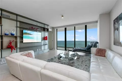 18975 Collins Ave #3402, Sunny Isles Beach, FL 33160