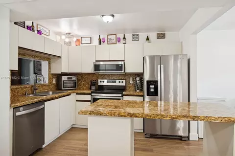 7675 NW 79th Ave #209, Tamarac, FL 33321
