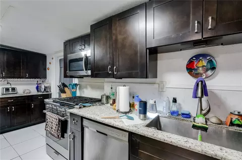 Kitchen - 940 E 21st St, Hialeah, FL 33013 photo 2 of 3
