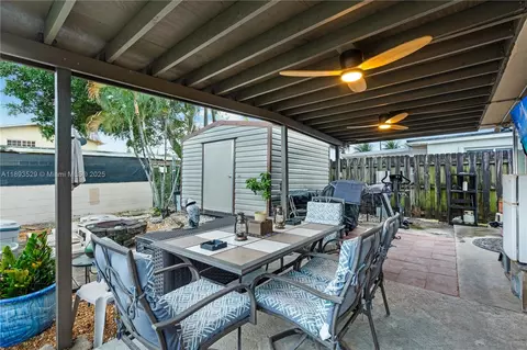 Other - 940 E 21st St, Hialeah, FL 33013 photo 2 of 5