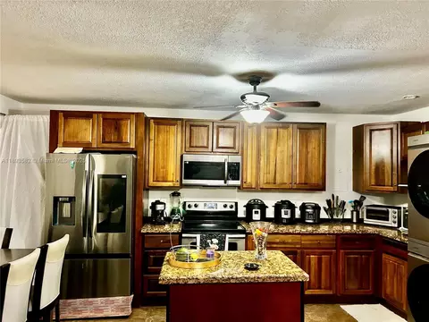 2918 Funston St #29B, Hollywood, FL 33020
