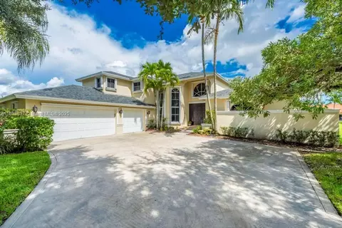 3200 SW 135th Ter, Davie, FL 33330