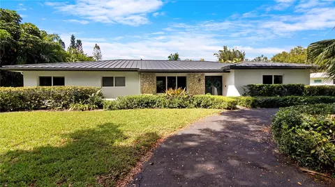 14590 SW 81st Ave, Palmetto Bay, FL 33158