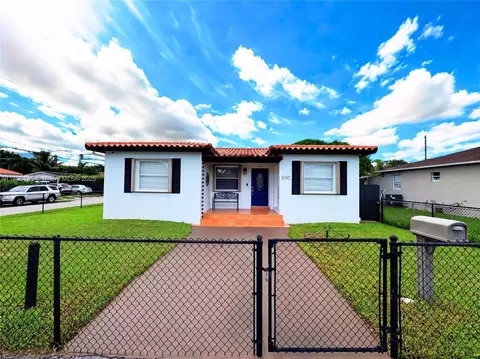 590 SW 36th Ave, Miami, FL 33135