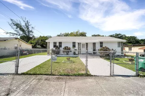 2750 NW 60th St, Miami, FL 33142