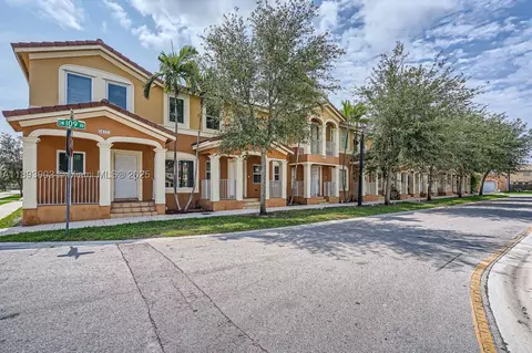 24363 SW 109th Ave, Homestead, FL 33032