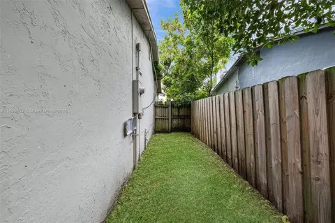 1920 NW 3rd Ave, Pompano Beach, FL 33060 photo 28