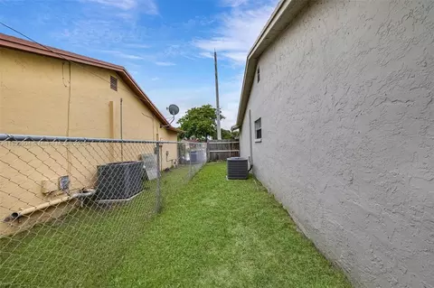 1920 NW 3rd Ave, Pompano Beach, FL 33060 photo 27