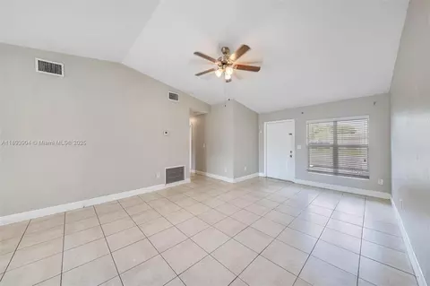 1920 NW 3rd Ave, Pompano Beach, FL 33060 photo 14
