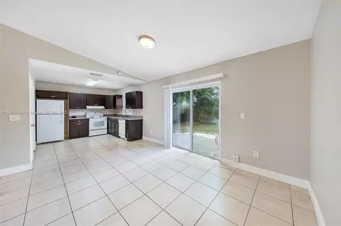 1920 NW 3rd Ave, Pompano Beach, FL 33060 photo 7