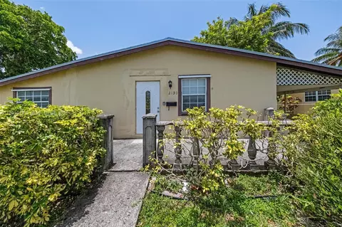 2130 Acapulco Dr, Miramar, FL 33023