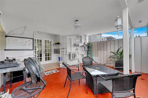 810 W 80th Pl, Hialeah, FL 33014 photo 37