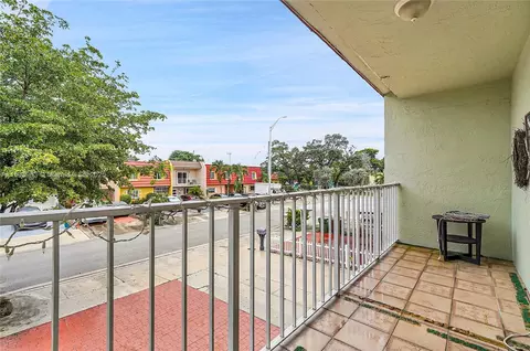 810 W 80th Pl, Hialeah, FL 33014 photo 28