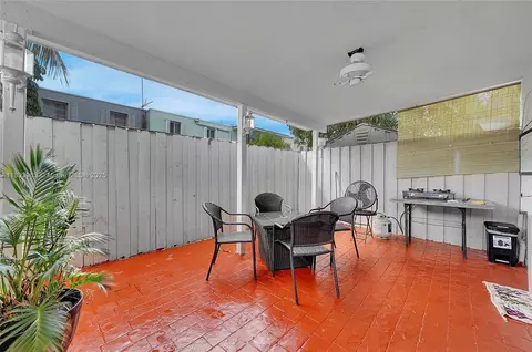 810 W 80th Pl, Hialeah, FL 33014 photo 39