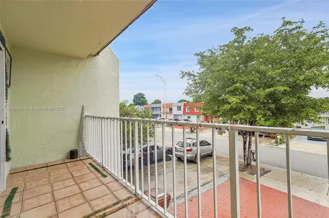 810 W 80th Pl, Hialeah, FL 33014 photo 29